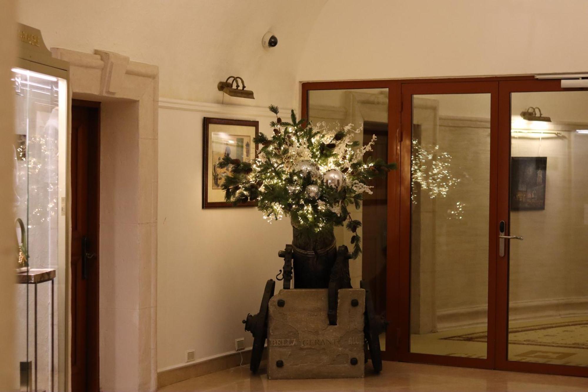 Citadel Gastro Boutique Hotel Lviv Kültér fotó