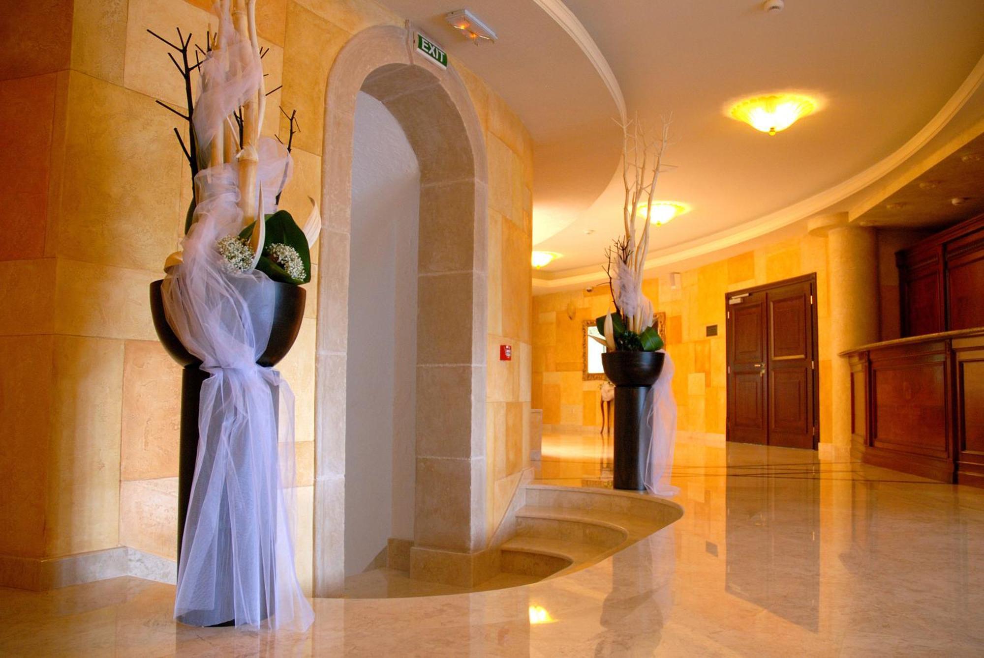 Citadel Gastro Boutique Hotel Lviv Kültér fotó